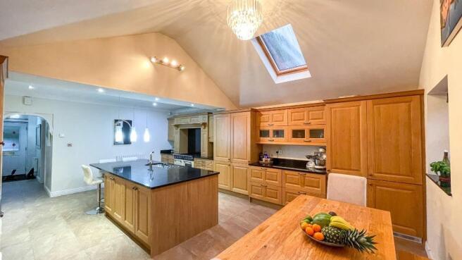 Kitchen/Dining Room