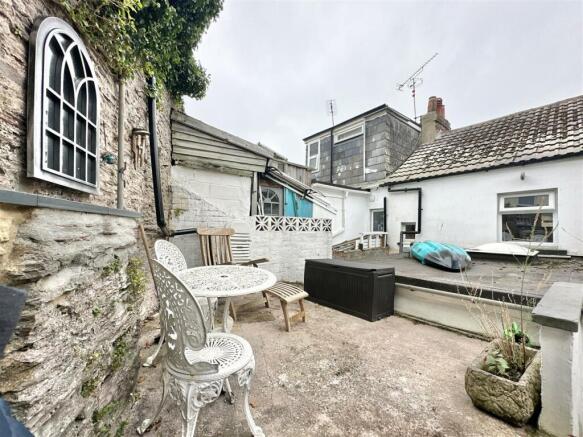 Rear Garden.jpg