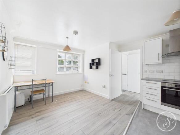 Kitchen/Living Space