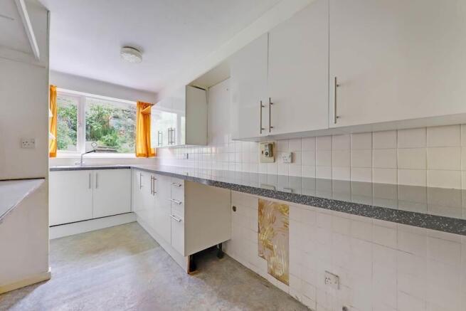 08-7b50JHPropWorl...