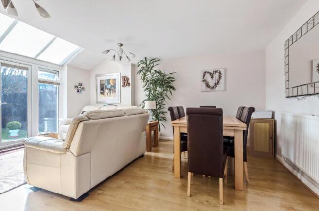 Sitting/Dining Room