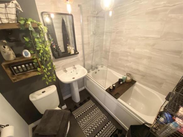 Main Bathroom