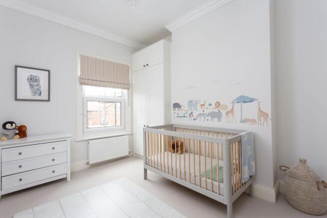 4 bed Town House for sale Image 12