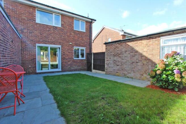 3 bed Semi-Detached for sale Image 5