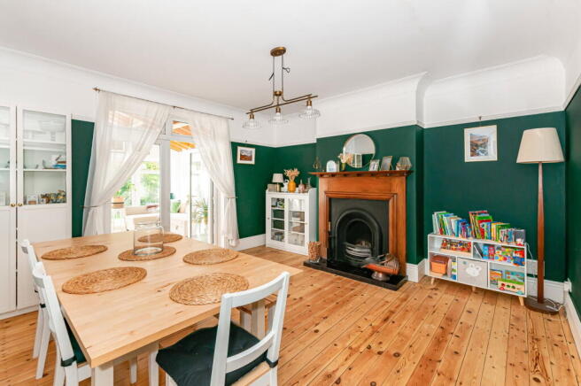 3 bed Detached for sale Image 4