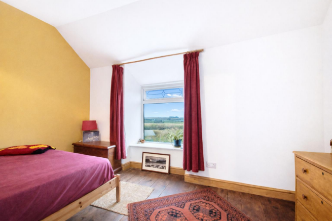 Bedroom 2 (2).png