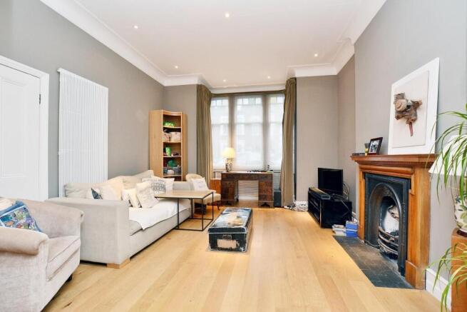 14' Reception Room
