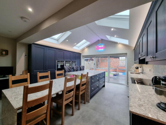 Open Plan Living/Kitchen/Diner
