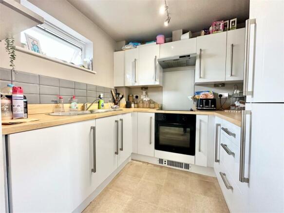 Kitchen.jpg