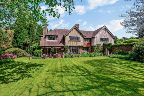 Mead Road, Hindhead, Surrey