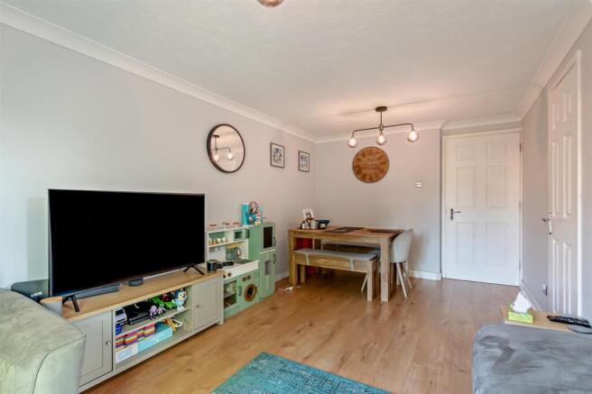 8645980-interior09-800.jpg