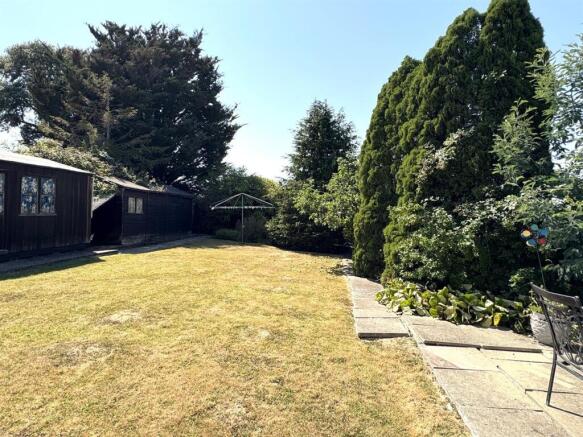 Rear Garden 2.jpeg
