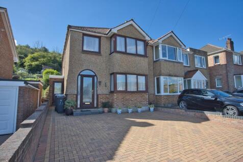 Eaves Road, Dover, Kent, CT17