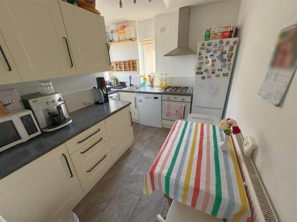 Kitchen_Breakfast room (1).jpg