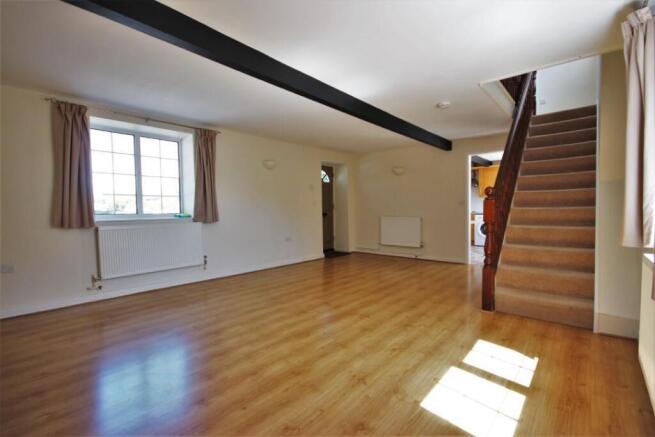 Living Room (2)