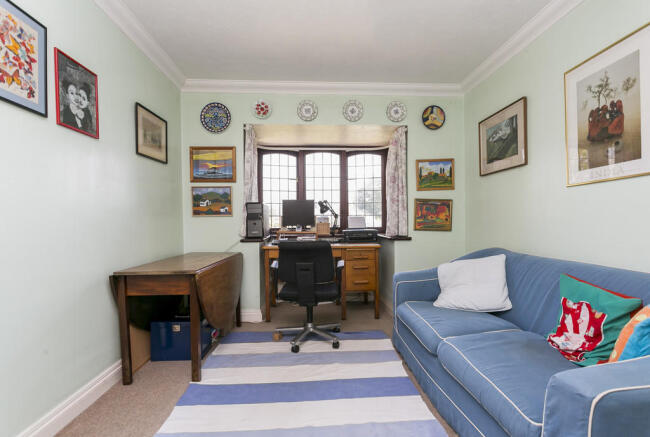 Photo 10