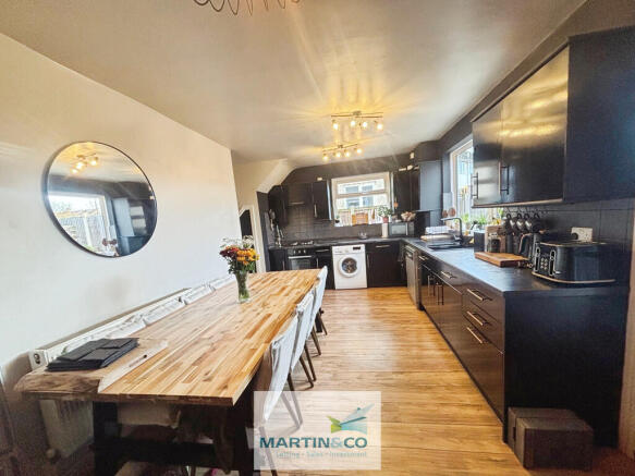 90bc3ada--477C-AC...