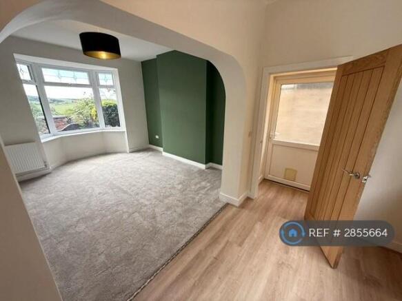 3 bed Detached to rent Image 6