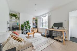 Basement Flat, 61, Queen Margaret's Grove, London N1 4PZ