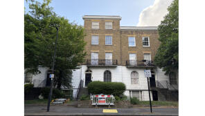 Flat A, 33, Foxley Road, London SW9 6EX