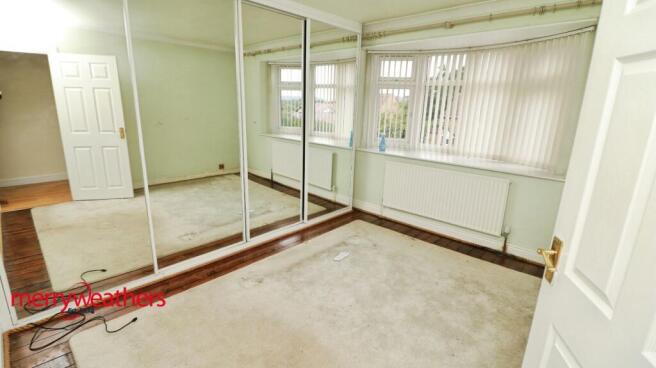 4 bed Detached Bungalow for sale Image 5