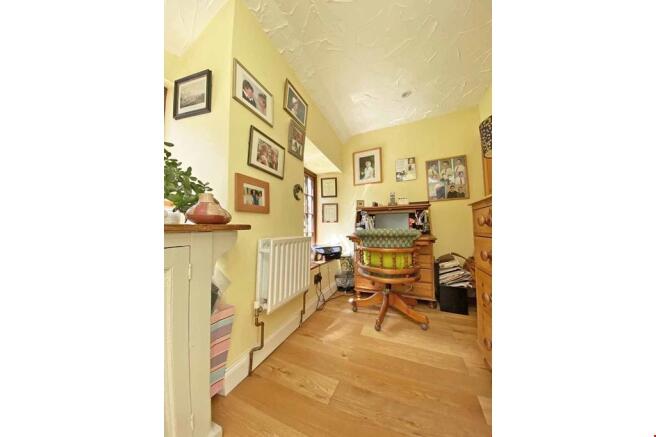 Photo 28