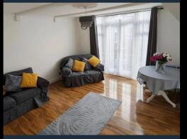 61, The Larches, Luton LU2 7PX
