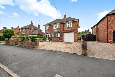 Broadway, Knaphill, Woking, Surrey, GU21