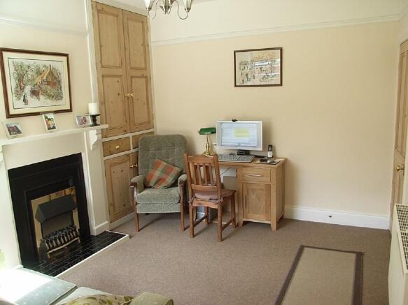 SITTING ROOM
