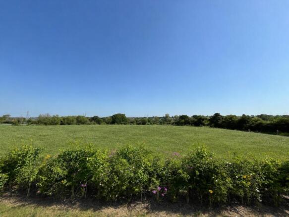 COUNTRY PARK VIEWS
