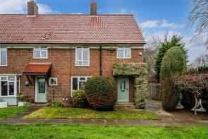 2, Gale Crescent, Banstead SM7 2HZ