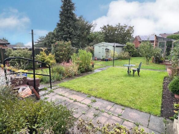 Garden (2).jpg