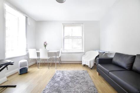 Binnie House, Elephant and Castle SE1