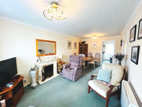 SittingDining Room.JPEG