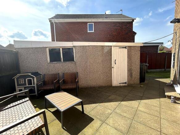 2 bed Semi-Detached for sale Image 10