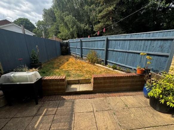 61 henbury garden.jpg