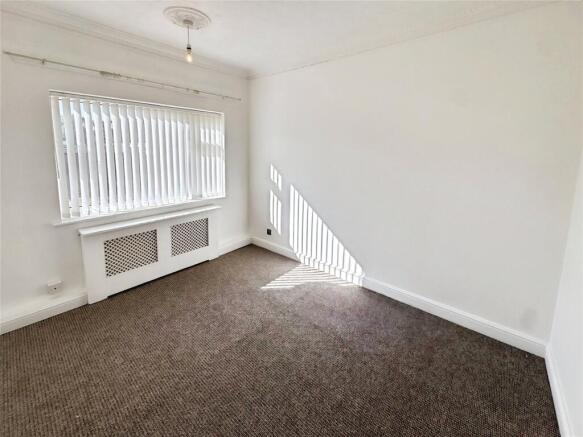 3 bed Bungalow to rent Image 12