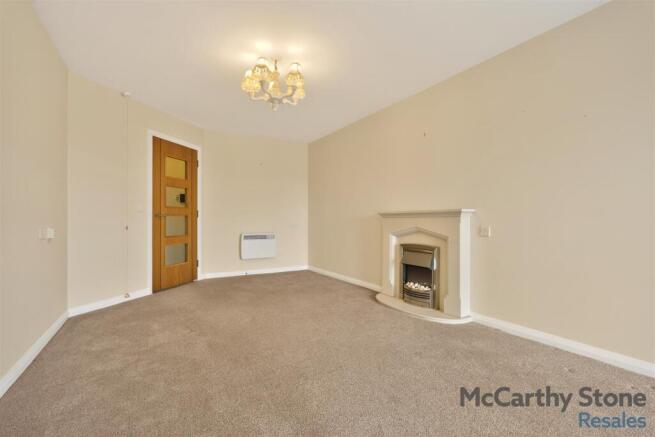 1 bed Apartment for sale Image 10