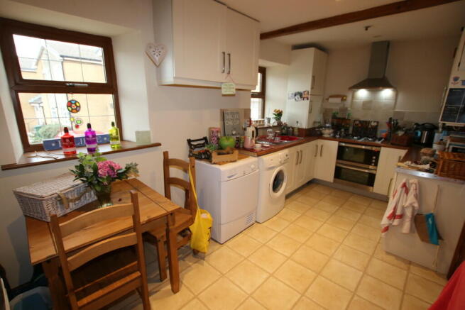 Dining kitchen