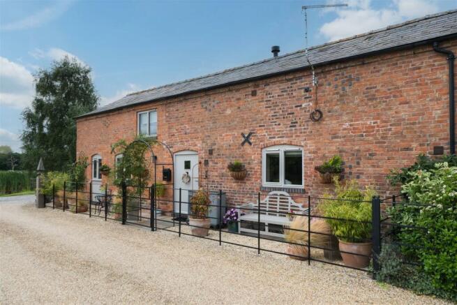 1 Croxton House Barns-074.jpg