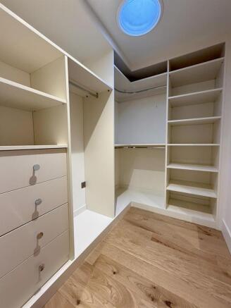 1 bed Flat for sale Image 10