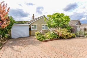 9, Byron Road, Dursley GL11 4QA