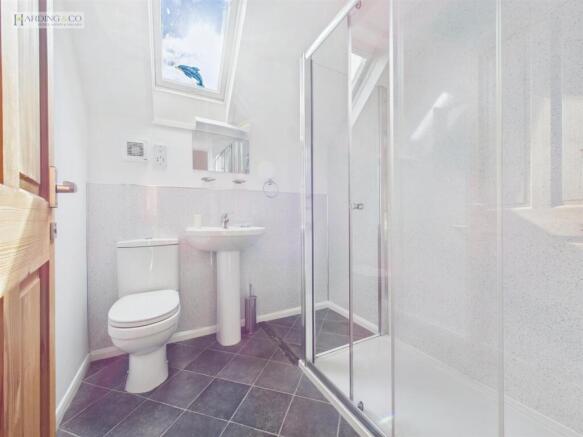 Shower Room.jpg