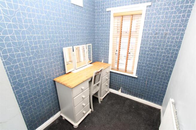 3 bed Semi-Detached for sale Image 8