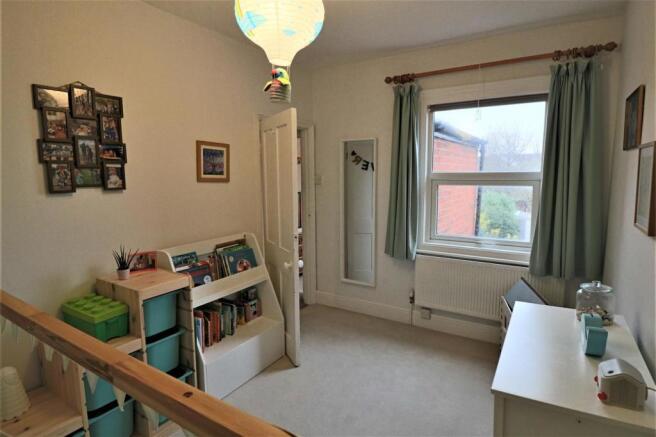 BEDROOM 2.JPG