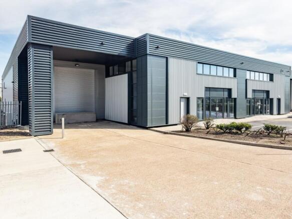 Units 2 and 3  Oxgate Centre42.jpg