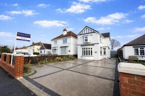 171, Carr Lane, Grimsby DN32 8JF