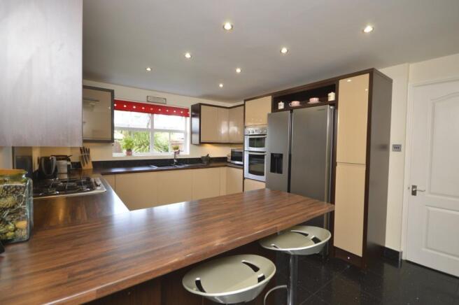 Kitchen/Breakfast