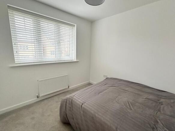 3 bed Semi-Detached for sale Image 10