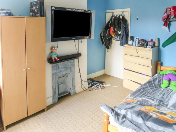 Photo 6